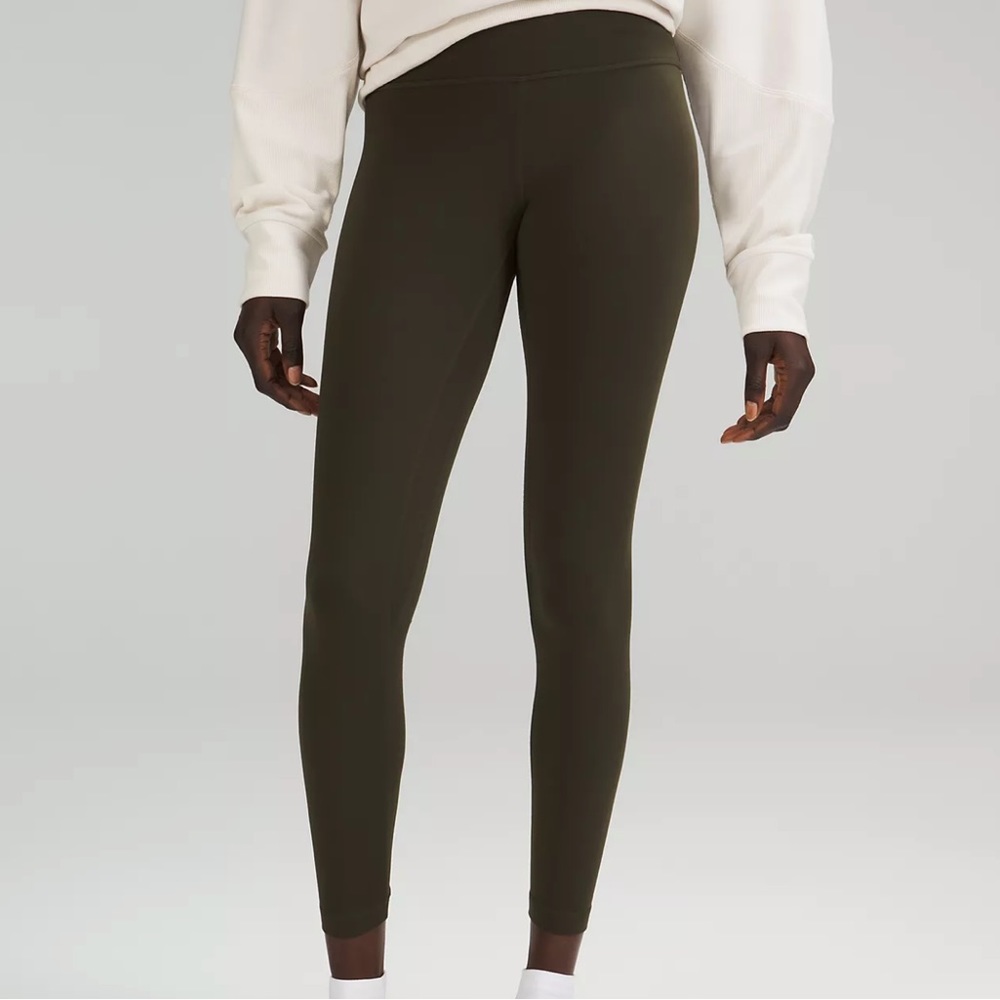 New LuLulemon Align 25”